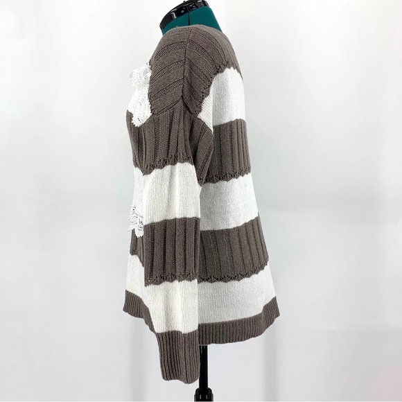 MISSLOOK Taupe and Cream Striped Long Sleeve Sweater with Lace Accents, Medium - Picture 6 of 15